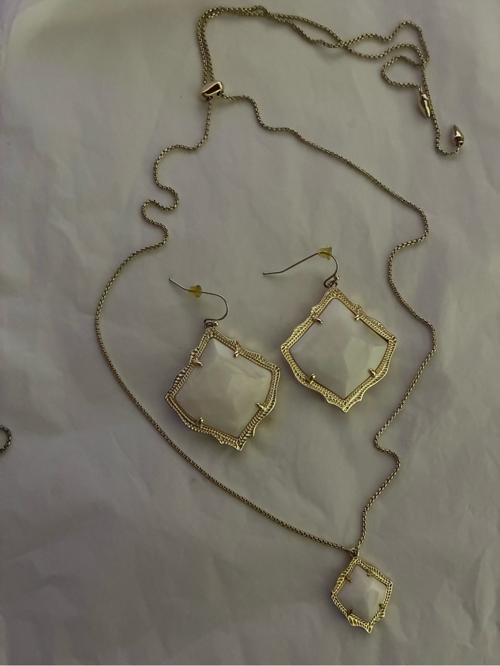 Kendra Scott Kirsten and Alex set